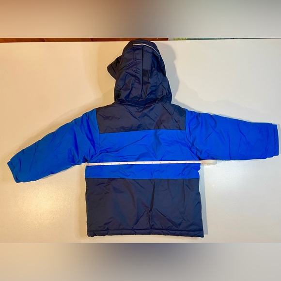 Kid’s Columbia snow/ski jacket. Size 3T. Preloved great, condition. - Picture 2 of 5